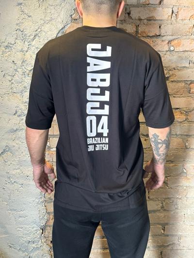Camiseta Preta c/ branco 2025 Overcized 